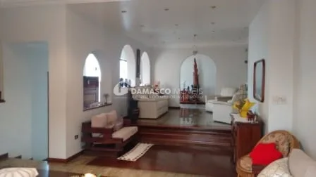 Casa à venda 4 Quartos, 1 Suite, 3 Vagas, 450M², Barcelona, São Caetano do Sul - SP