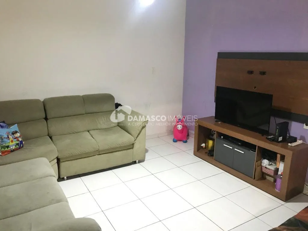 Sobrado à venda 1 Quarto, 1 Suite, 3 Vagas, 254M², Nova Gerty, São Caetano do Sul - SP
