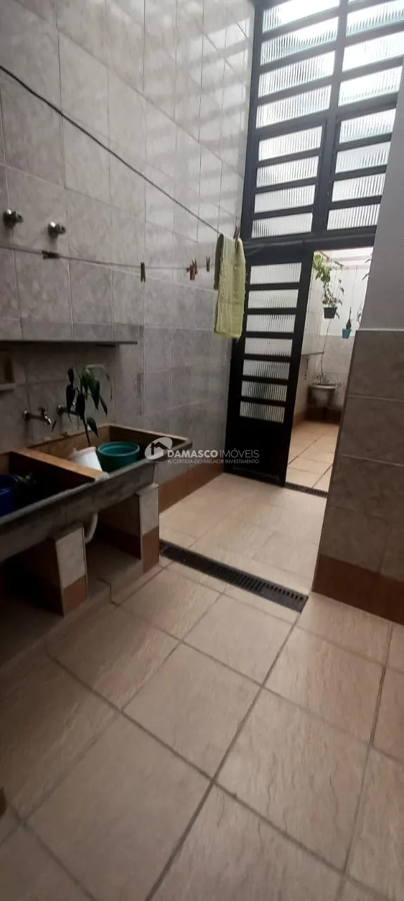 Sobrado à venda 3 Quartos, 1 Suite, 4 Vagas, 280M², Barcelona, São Caetano do Sul - SP