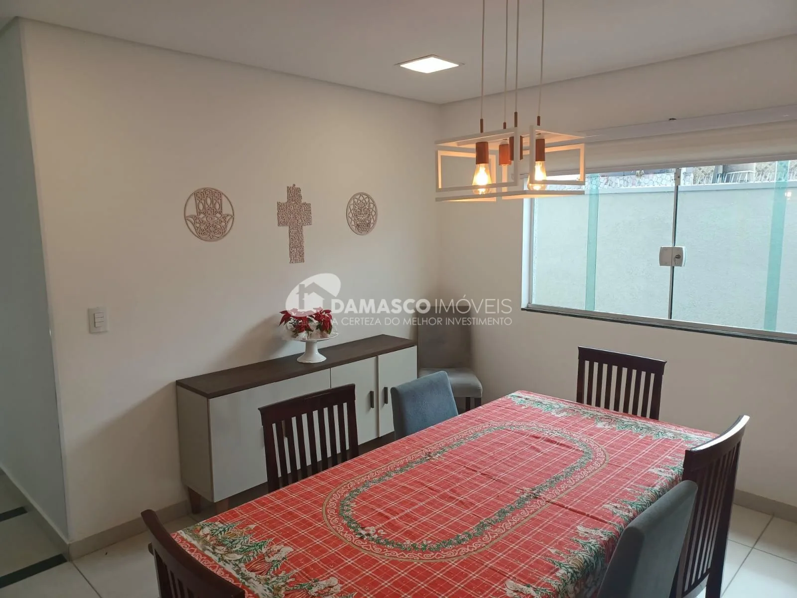 Sobrado à venda 2 Quartos, 1 Vaga, 250M², Cerâmica, São Caetano do Sul - SP