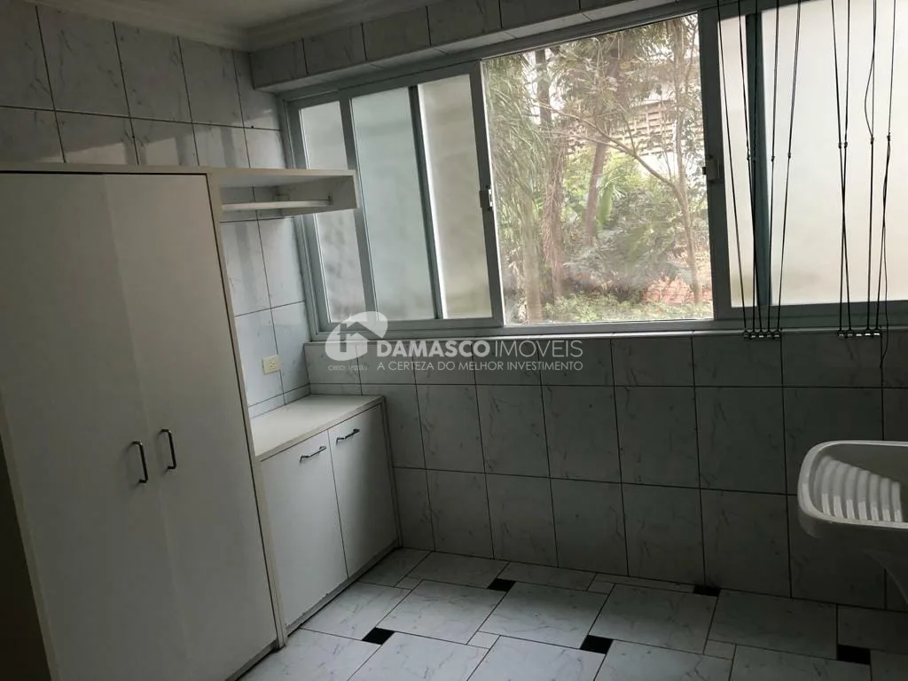 Sobrado à venda 3 Quartos, 3 Suítes, 4 Vagas, 350 m², Vila Floresta, Santo André - SP