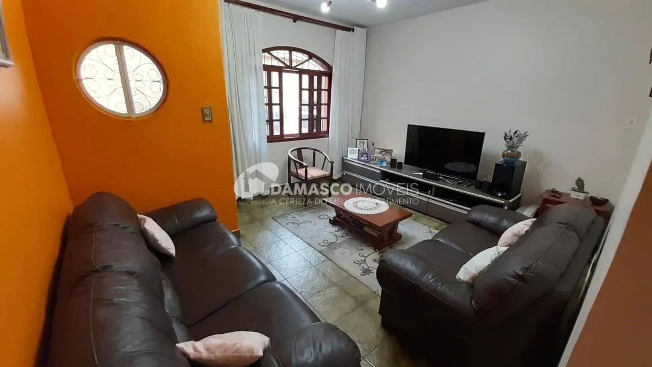 Sobrado à venda com 150 m², 03 dormitórios, 02 suítes, bem localizado, Imirim, São Paulo, SP