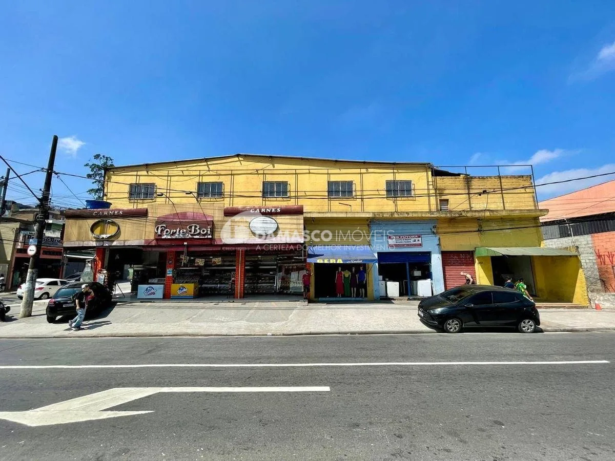 Prédio comercial no Jardim Santo André
