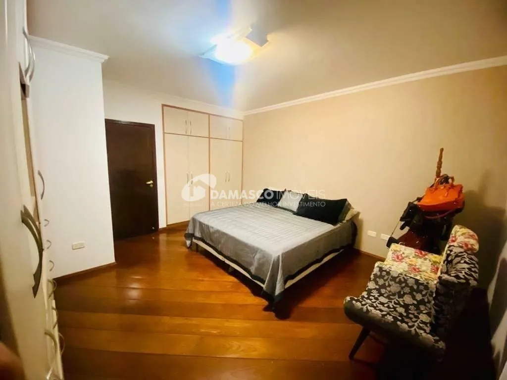 Sobrado à venda 4 Quartos, 3 Suites, 5 Vagas, Olímpico, São Caetano do Sul - SP