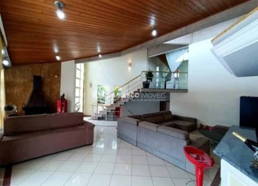 Sobrado à venda 3 Quartos, 3 Suites, 349M², Jardim São Caetano, São Caetano do Sul - SP