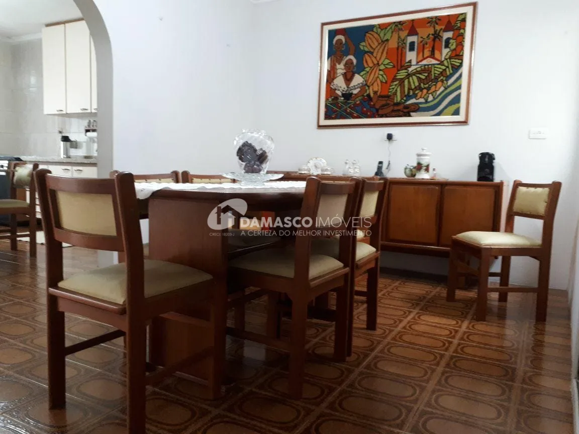 Imóvel à venda com 3 casas no terreno , terreno medindo 6 m² x 30 m², área de construção 311M², Nova Gerty, São Caetano do Sul - SP