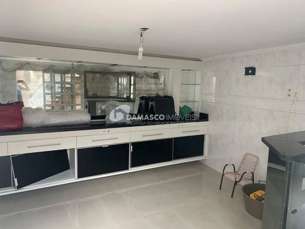 Sobrado à venda 3 Quartos, 1 Suite, 2 Vagas, 250M², Sítio da Figueira, São Paulo - SP