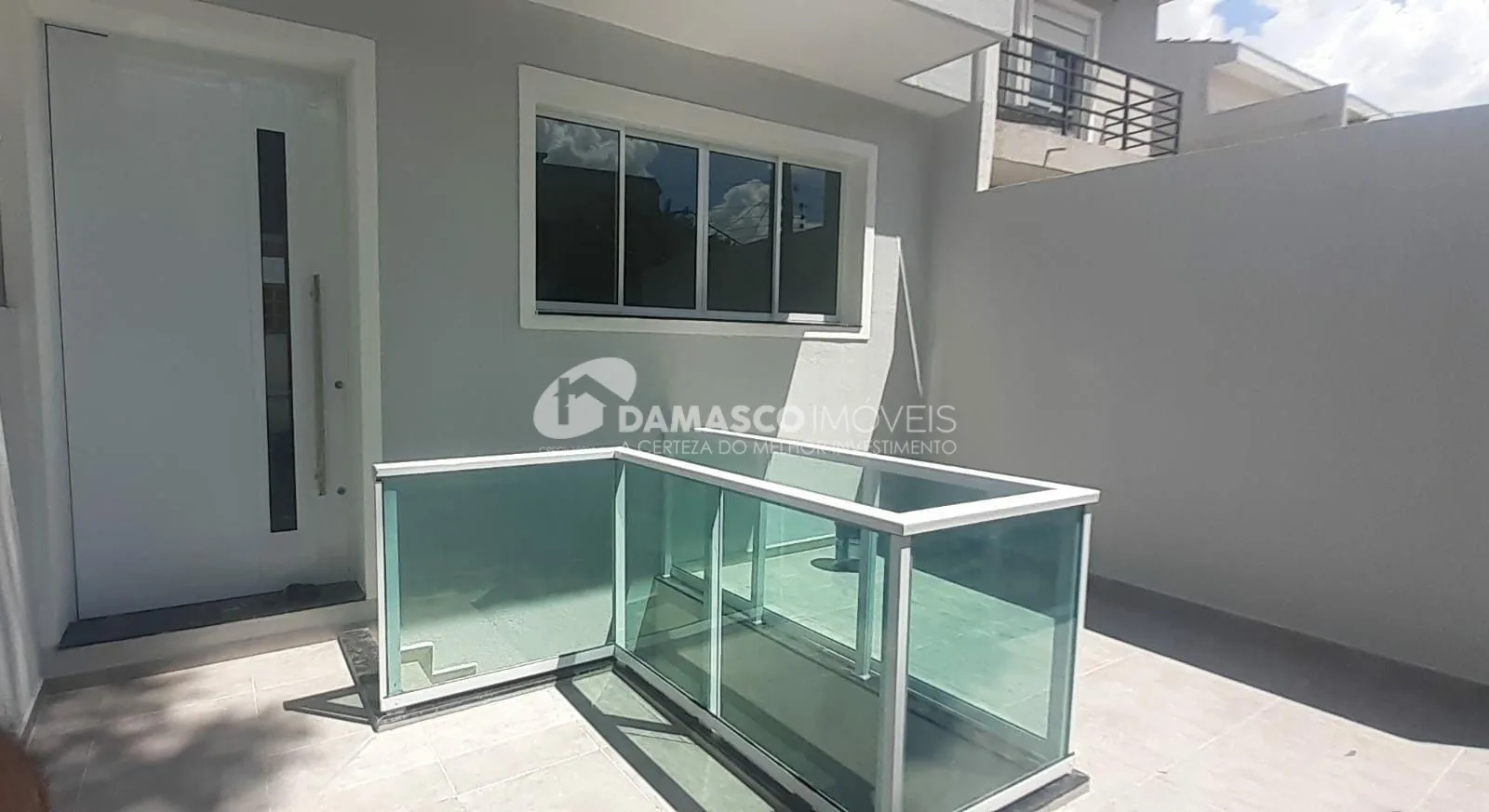 Sobrado à venda 3 Quartos, 2 Vagas, 250M², Vila Monumento, São Paulo - SP