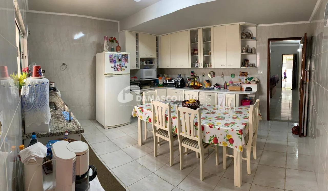 Sobrado à venda 3 Quartos, 2 Vagas, 217M², Santa Maria, São Caetano do Sul - SP