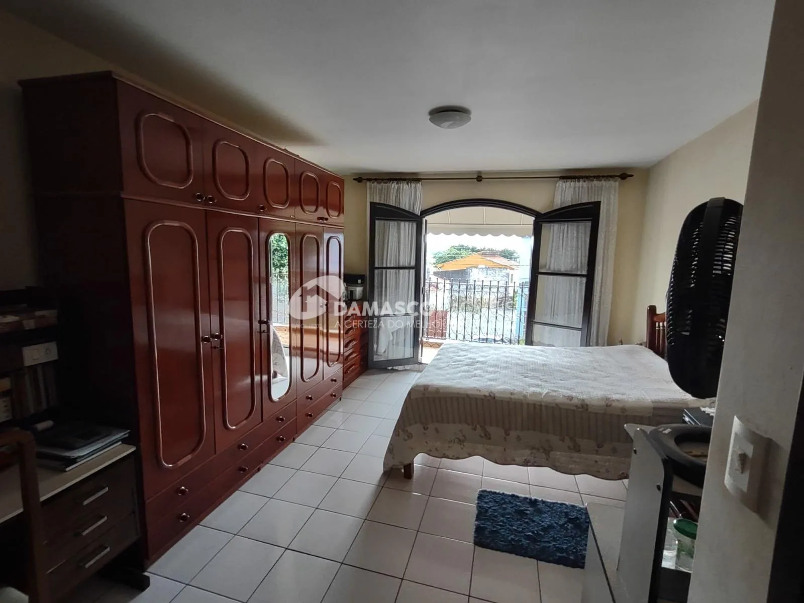 Sobrado para Locação 4 Quartos, 1 Suite, 5 Vagas, 370M², Vila Metalúrgica, Santo André - SP