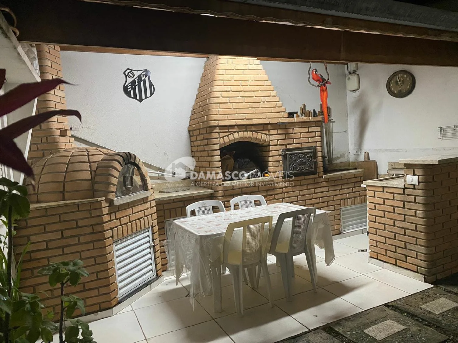 Sobrado à venda 4 Quartos, 2 Suites, 3 Vagas, 169M², Olímpico, São Caetano do Sul - SP