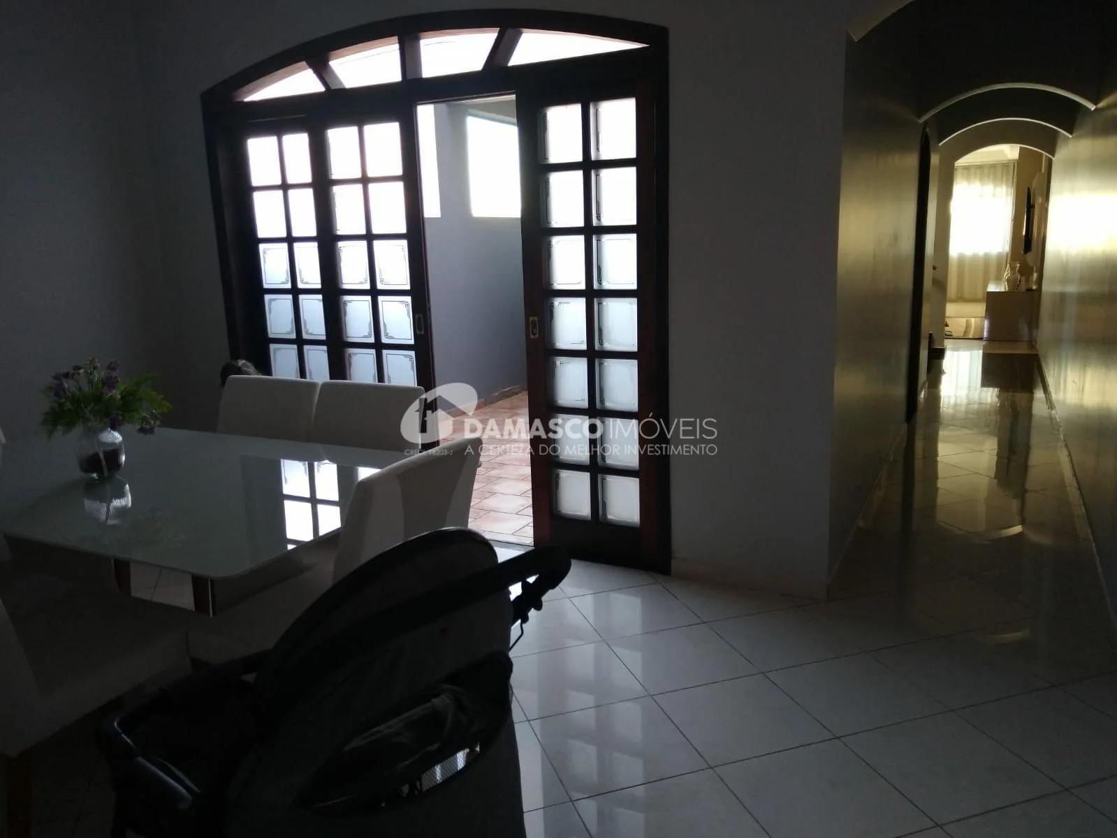 Sobrado à venda 2 Quartos, 1 Suite, 6 Vagas, 345M², Nova Gerty, São Caetano do Sul - SP