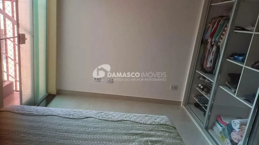Sobrado à venda 3 Quartos, 1 Suite, 3 Vagas, 212M², Vila Valparaíso, Santo André - SP
