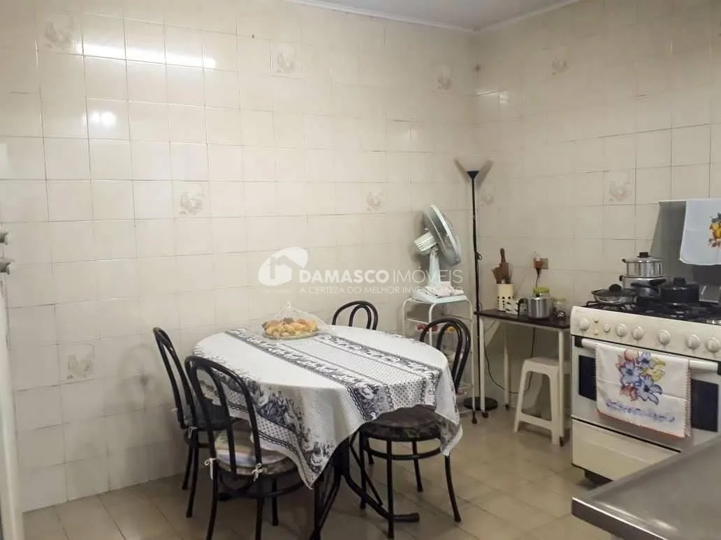 Casa à venda 2 Quartos, 2 Vagas, Santa Maria, São Caetano do Sul - SP