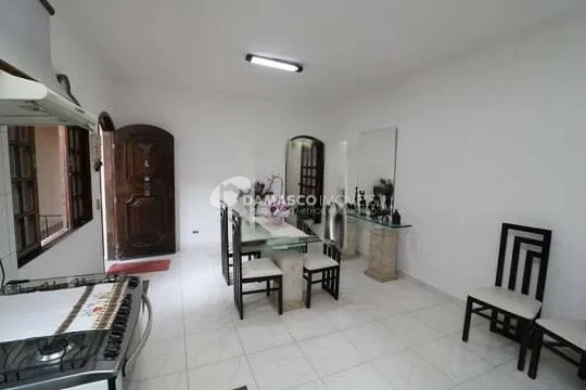 Casa à venda 3 Quartos, 1 Suite, 2 Vagas, 103M², Vila Alpina, São Paulo - SP