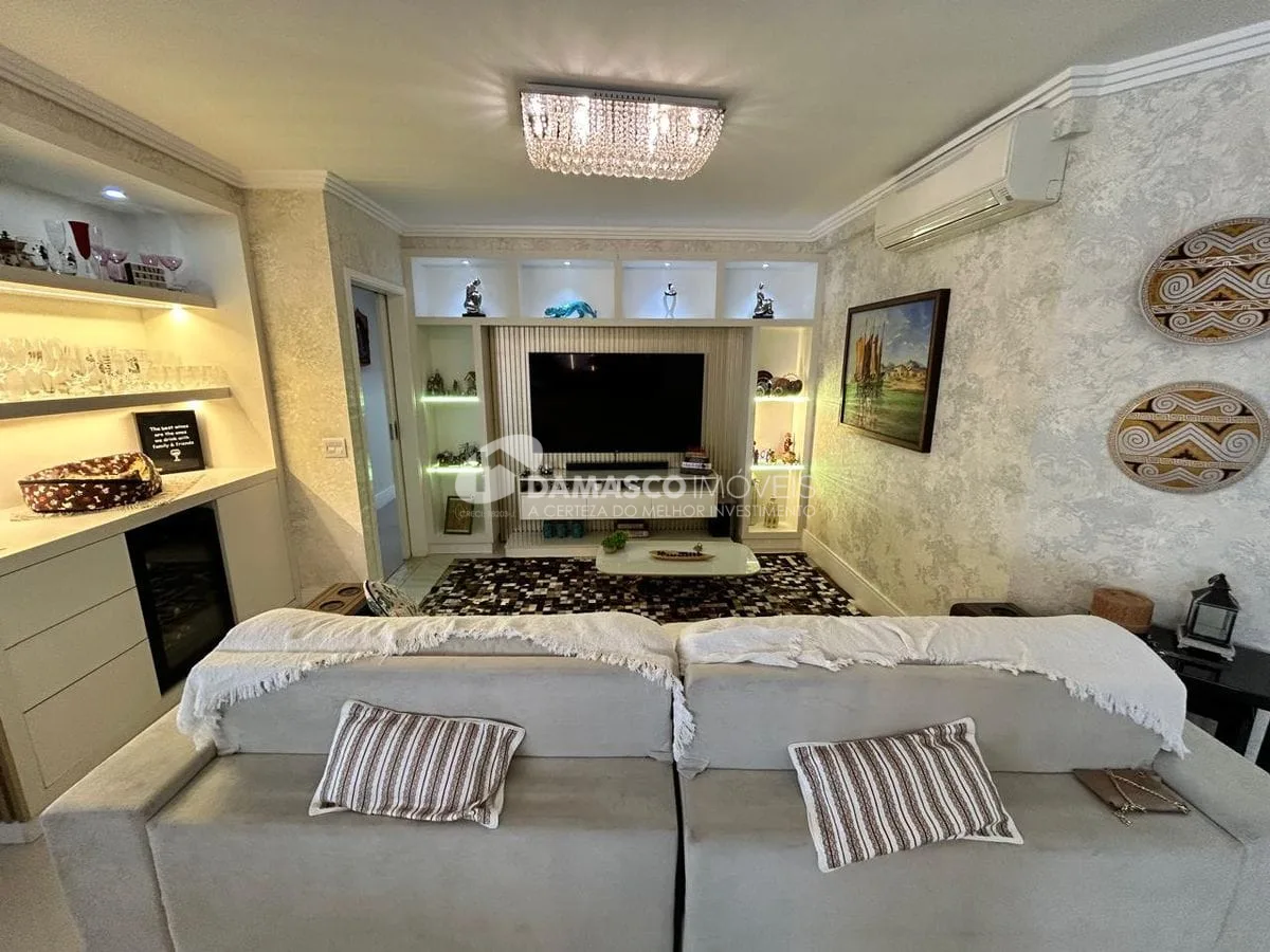 Apartamento 3 suítes, 3 vagas. Santa Paula
