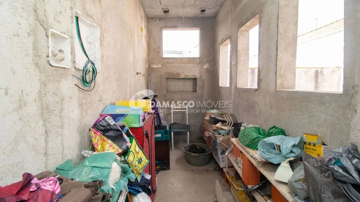 Imóvel com duas casas Bairro Osvaldo Cruz