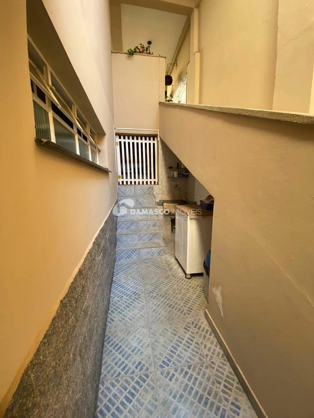 Sobrado à venda 4 Quartos, 1 Suite, 2 Vagas, 310M², Olímpico, São Caetano do Sul - SP