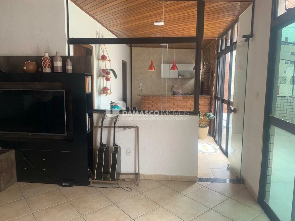 Cobertura à venda com 196 m² de área útil, 4 Quartos, 1 Suíte, 3 Vagas, Santa Maria, São Caetano do Sul - SP