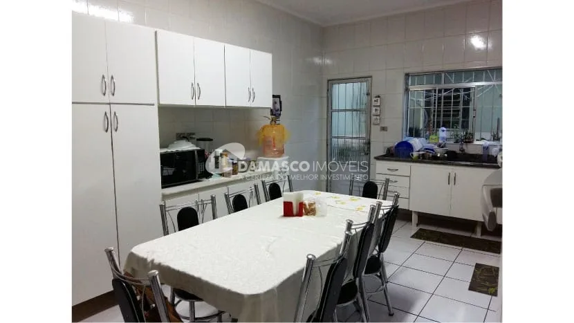 Sobrado à venda 3 Quartos, 2 Vagas, 250M², Santa Maria, São Caetano do Sul - SP
