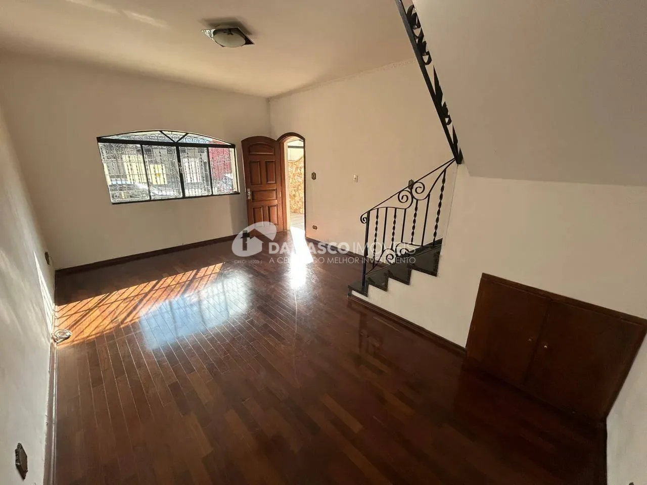 Sobrado para Venda 3 Quartos, 2 Suites, 5 Vagas, Mauá, São Caetano do Sul - SP
