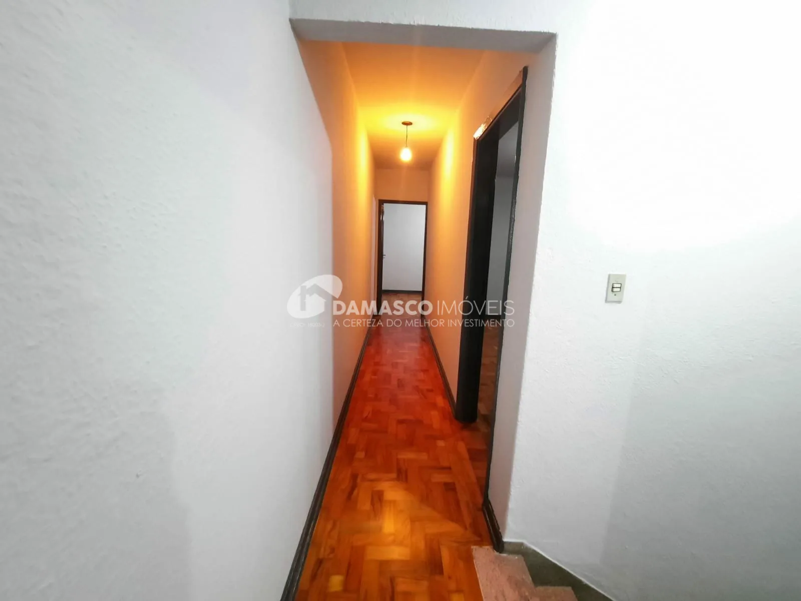 Sobrado para Locação 3 Quartos, 2 Vagas, Barcelona, São Caetano do Sul - SP