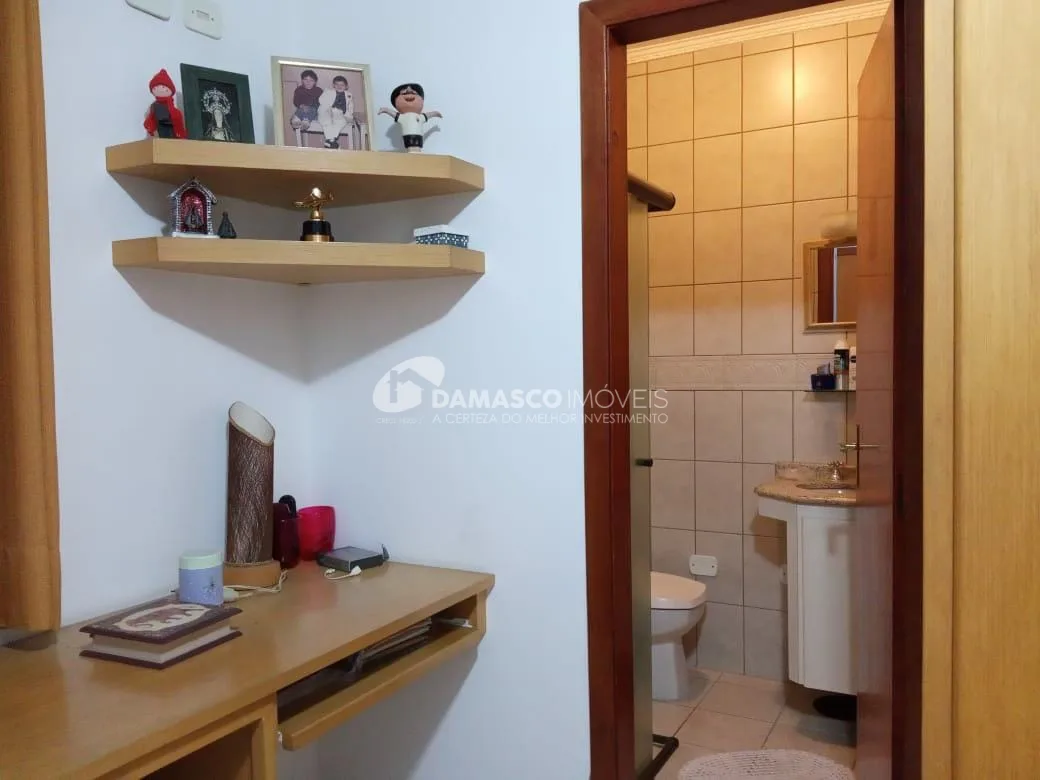 Sobrado à venda 4 Quartos, 3 Suites, 5 Vagas, 300M², Vila Alpina, São Paulo - SP