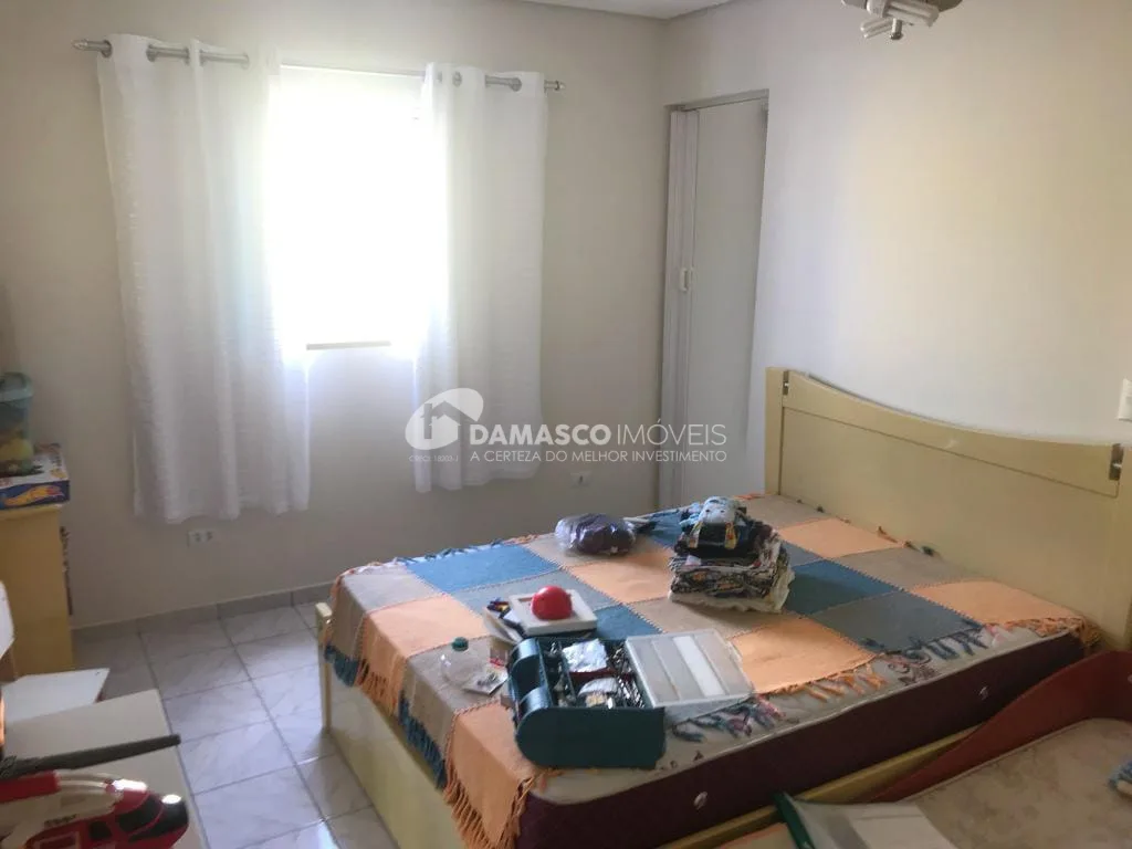 Sobrado à venda 1 Quarto, 1 Suite, 3 Vagas, 254M², Nova Gerty, São Caetano do Sul - SP