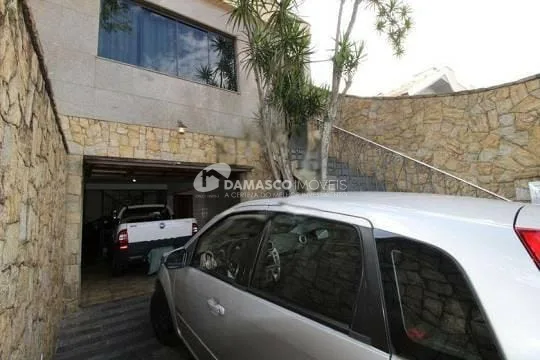 Sobrado à venda 3 Quartos, 1 Suite, 3 Vagas, 250M², Vila Alpina, São Paulo - SP