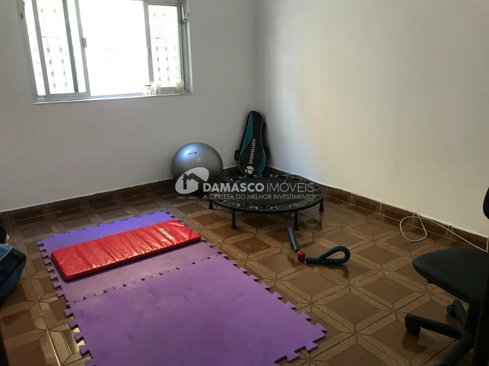 Sobrado à venda 4 Quartos, 1 Suite, 2 Vagas, 257M², Vila Palmares, Santo André - SP