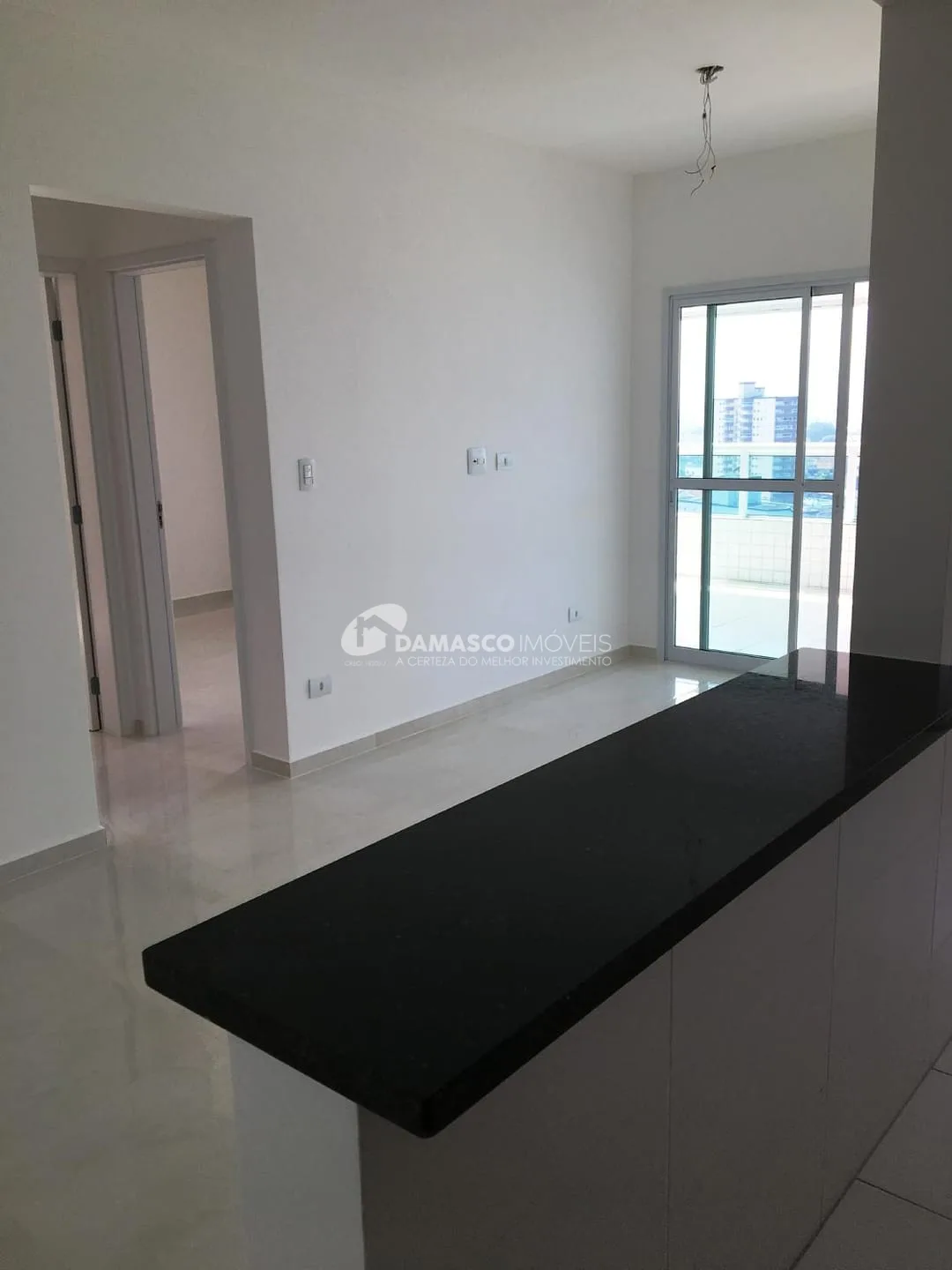 Apartamento à venda 2 Quartos, 2 Suites, 1 Vaga, 80M², Caiçara, Praia Grande - SP 