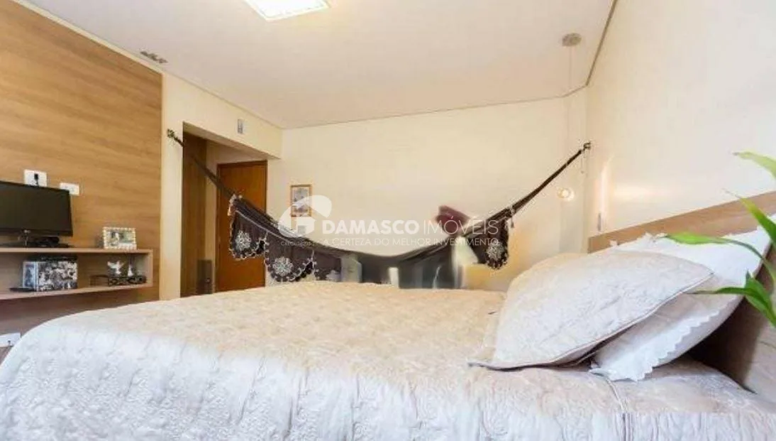 Sobrado à venda 4 Quartos, 3 Suites, 4 Vagas, 260M², Jardim São Caetano, São Caetano do Sul - SP