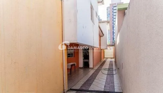 Sobrado à venda 4 Quartos, 4 Suites, 8 Vagas, Jardim, Santo André - SP