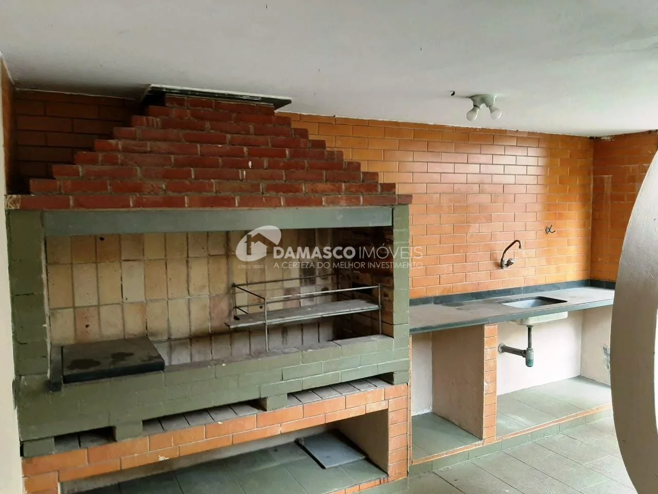 Sobrado à venda 4 Quartos, 2 Suites, 6 Vagas, 462M², Santa Teresinha, Santo André - SP