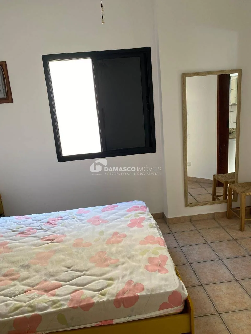 Apartamento à venda 2 dorm, 2 vagas, Vila Alzira, Guarujá, SP