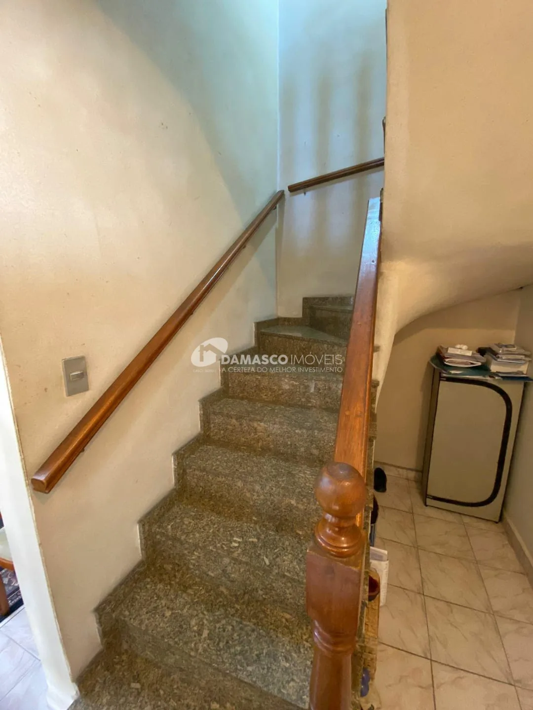 Sobrado à venda 3 Quartos, 1 Suite, 2 Vagas, 195M², Vila Alpina, São Paulo - SP