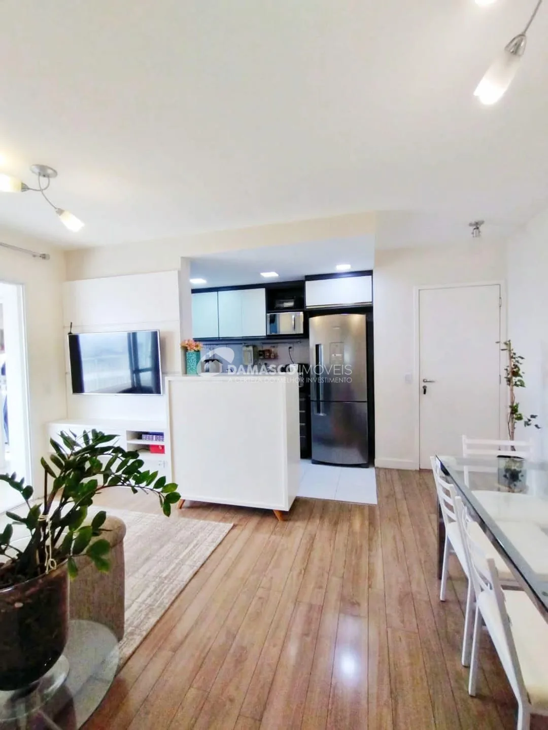 Apartamento à venda 3 Quartos, 1 Suite, 2 Vagas, 90M², Vila Bertioga, São Paulo - SP 