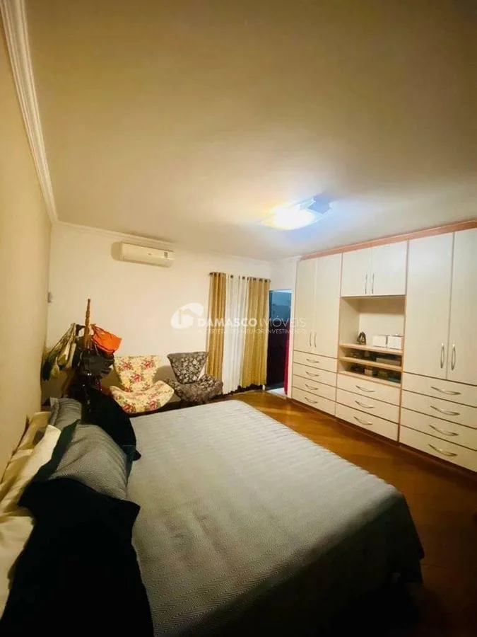 Sobrado à venda 4 Quartos, 3 Suites, 5 Vagas, Olímpico, São Caetano do Sul - SP