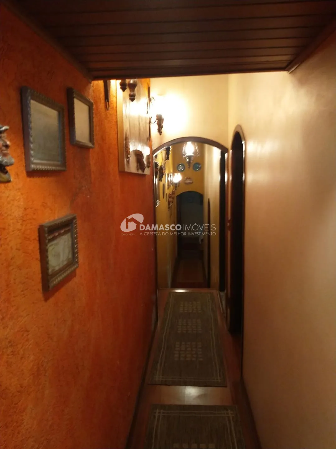Casa à venda 3 Quartos, 1 Suite, 8 Vagas, 380M², Cerâmica, São Caetano do Sul - SP