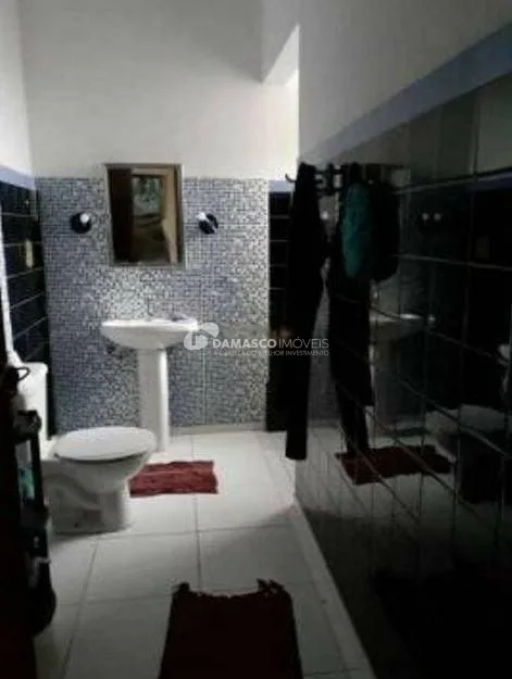 Sobrado à venda 2 Quartos, 2 Vagas, 175M², Vila Sacadura Cabral, Santo André - SP