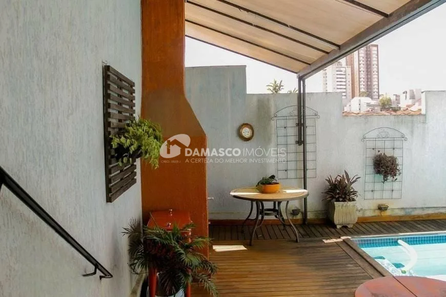 Sobrado à venda 3 Quartos, 1 Suite, 4 Vagas, 292M², Santa Maria, São Caetano do Sul - SP