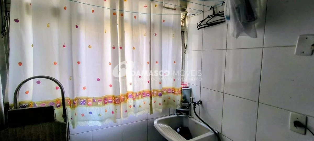 Apartamento com 2 quartos