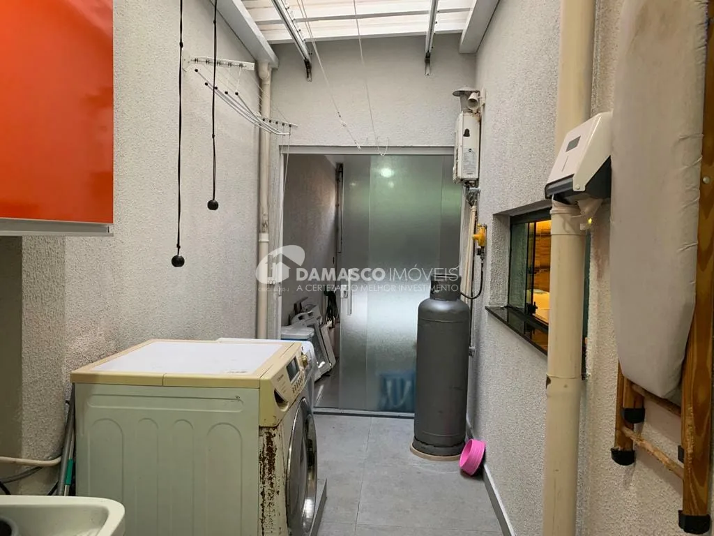 Sobrado à venda 3 Quartos, 1 Suite, 2 Vagas, 120M², Barcelona, São Caetano do Sul - SP