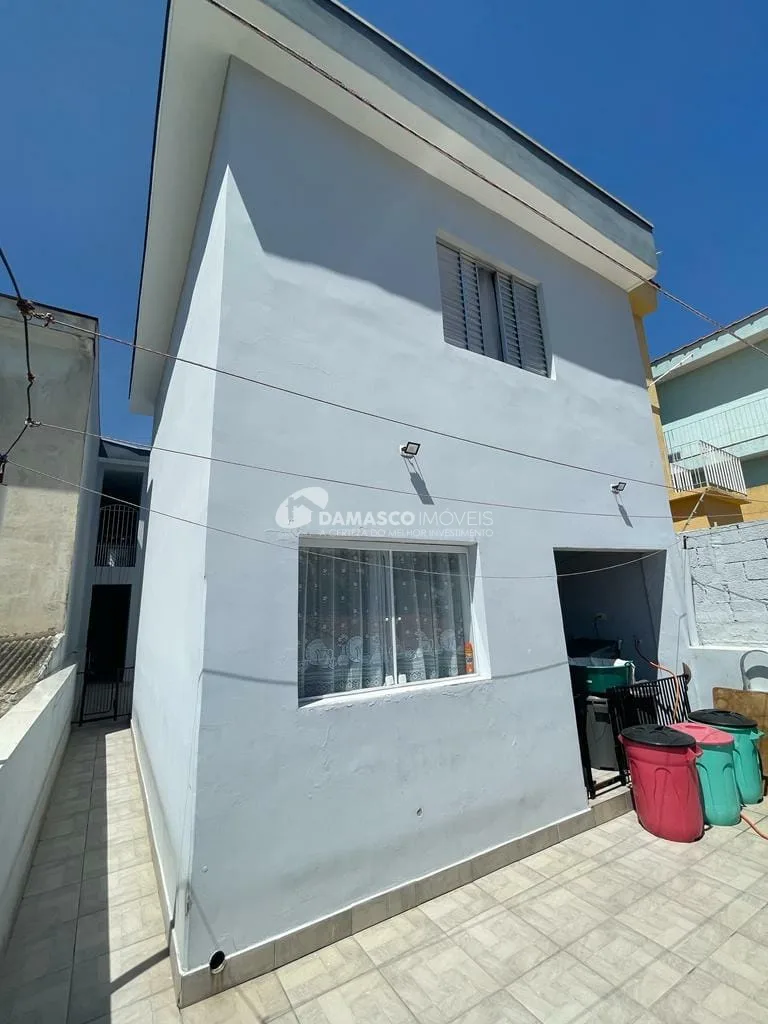 Casa à venda 2 Quartos, 2 Vagas, 150M², Jardim das Maravilhas, Santo André - SP