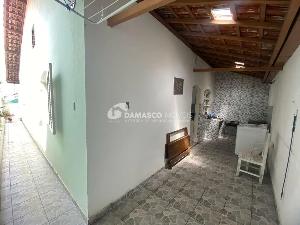 Casa à venda 2 Quartos, 3 Vagas, 198M², Campestre, Santo André - SP