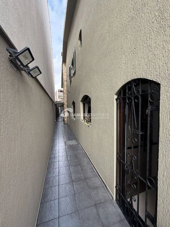 Sobrado à venda 3 Quartos, 1 Suite, 2 Vagas, 204M², Sítio da Figueira, São Paulo - SP