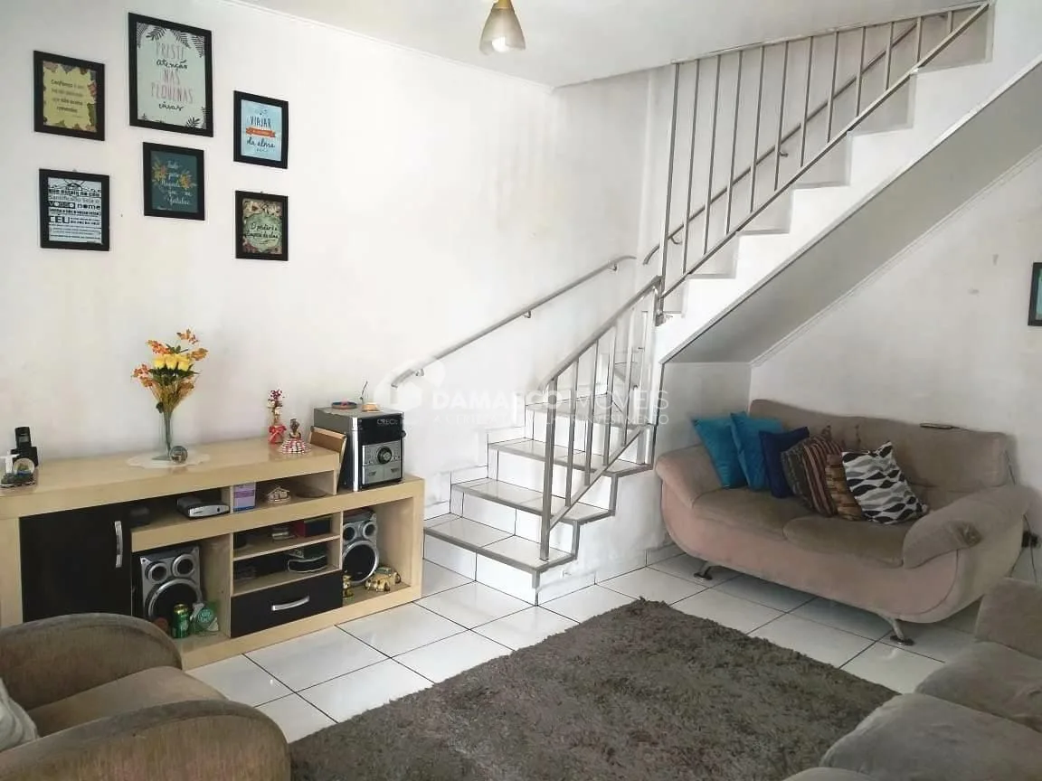 Sobrado à venda 3 Quartos, 2 Vagas, 149M², Nova Gerty, São Caetano do Sul - SP