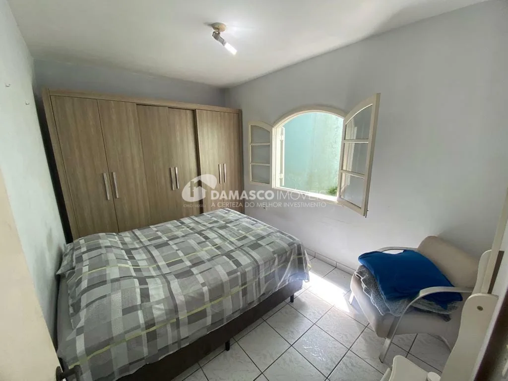 Casa à venda 2 Quartos, 3 Vagas, 198M², Campestre, Santo André - SP