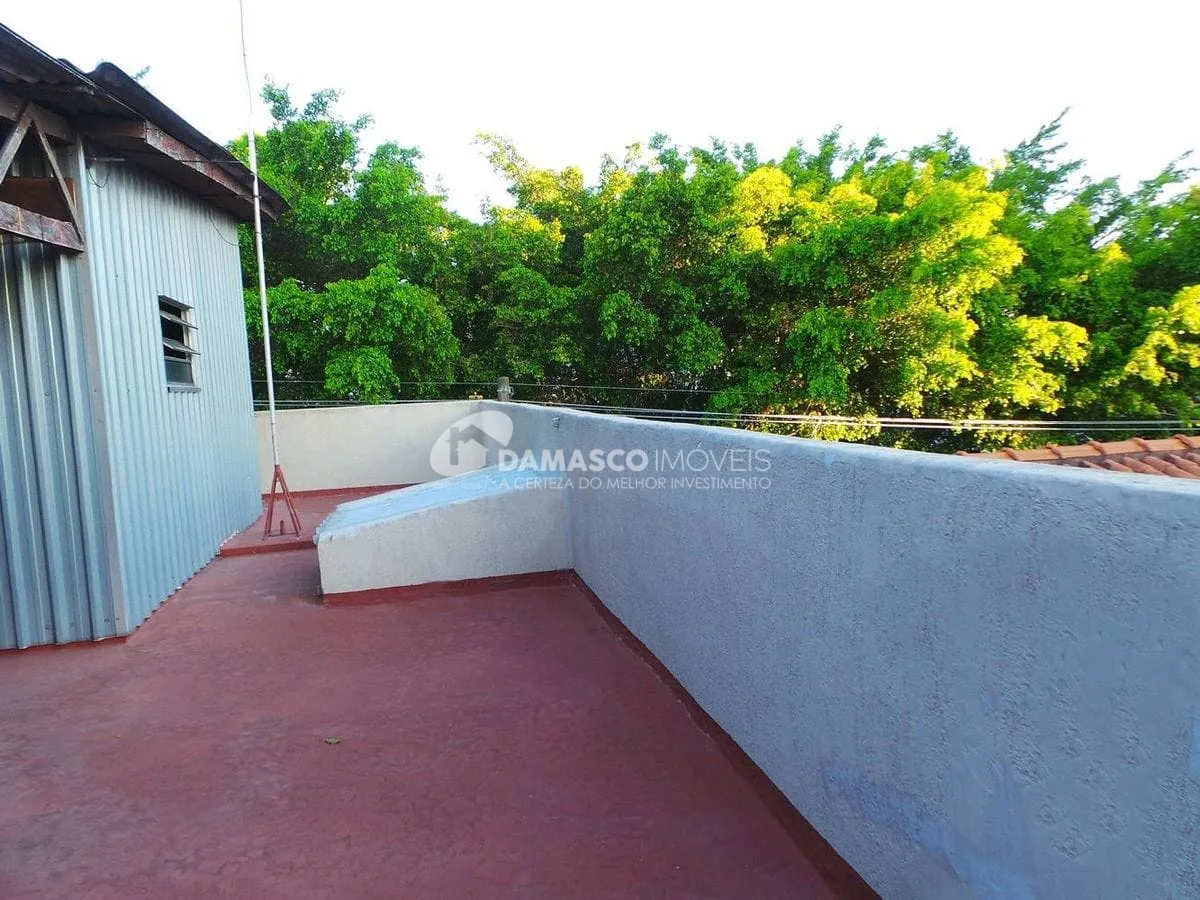 Prédio Residencial e Comercial no Bairro Santa Maria em Santo André