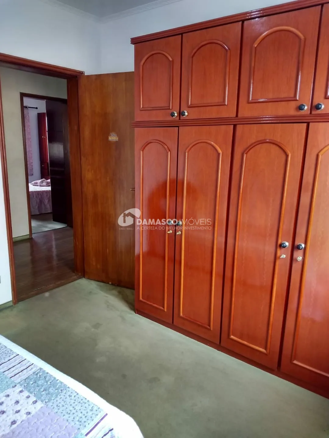 Sobrado à venda 3 Quartos, 1 Suite, 2 Vagas, 195M², Vila Alpina, São Paulo - SP